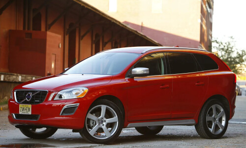 Volvo XC60 R-Design #7