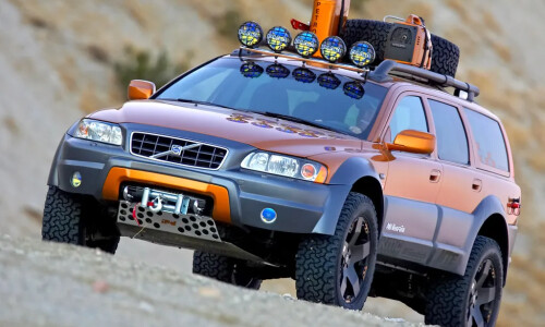 Volvo XC70 #8