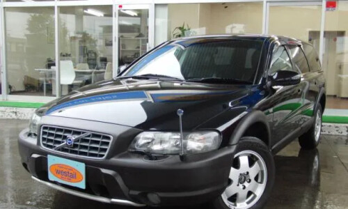 Volvo XC70 Black Edition #10
