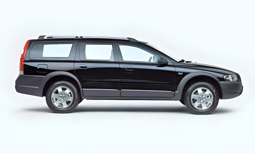 Volvo XC70 Black Edition #17