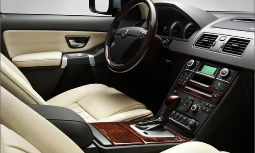 Volvo XC90 Executive #17
