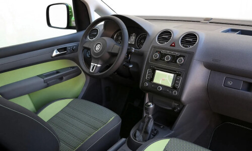 VW Cross Caddy #2