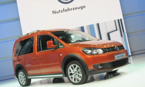 VW Cross Caddy #7