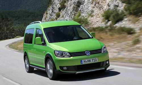 VW Cross Caddy #9