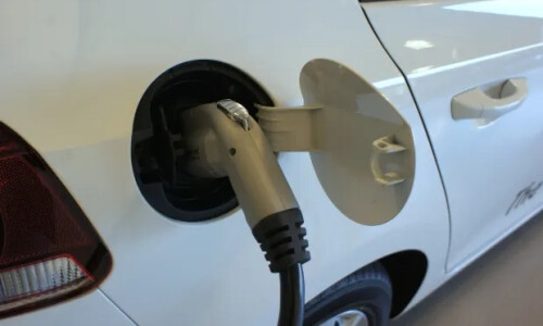 VW E-Golf #13