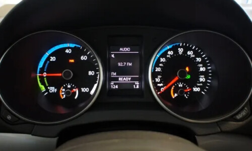 VW E-Golf #14