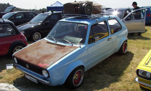 VW Golf 1 #16