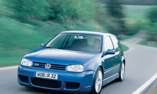 VW Golf 4 R32 #9