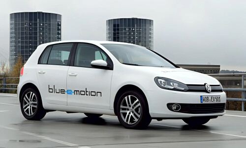 VW Golf blue-e-motion #16