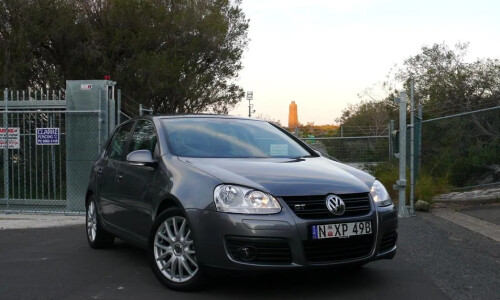 VW Golf GT Sport #4