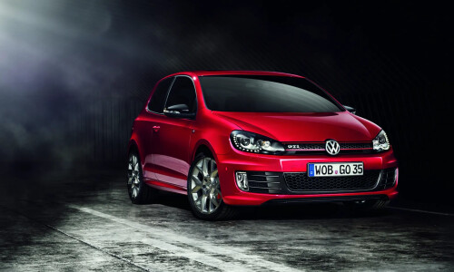 VW Golf GTI Edition 35 #11