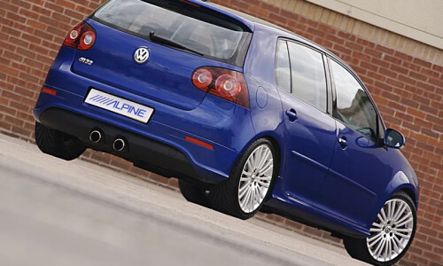 VW Golf R32 #2
