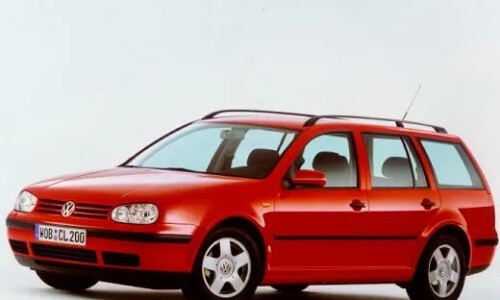 VW Golf Variant 4Motion #10