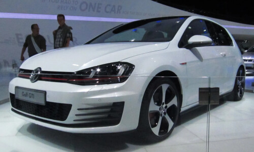 VW Golf VII #8