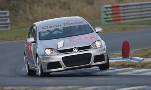 VW Jetta 2.0 TDI #6