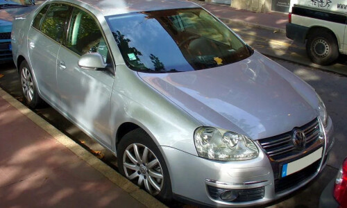VW Jetta 2.0 TDI #8