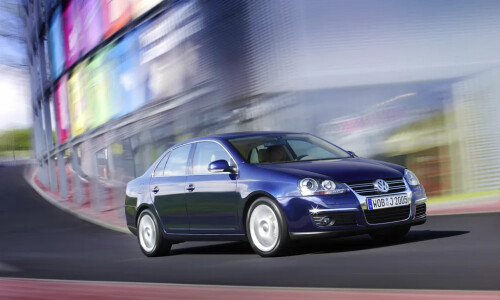 VW Jetta BlueMotion #3