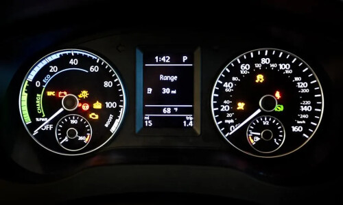 VW Jetta Hybrid #16