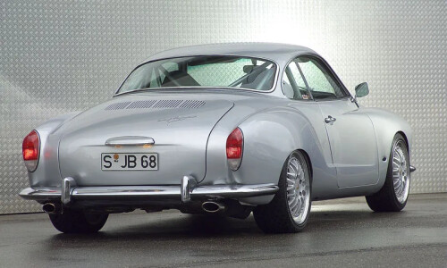 VW Karmann Ghia #2