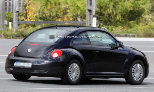 VW New Beetle #6