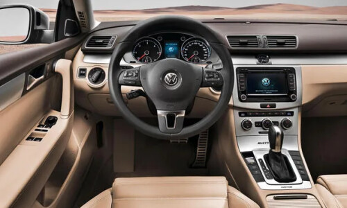 VW Passat Alltrack #5