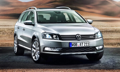 VW Passat Alltrack #8