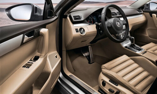 VW Passat Alltrack #10