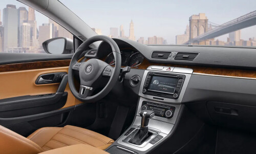 VW Passat CC #11