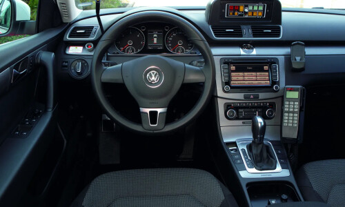 VW Passat Variant #4