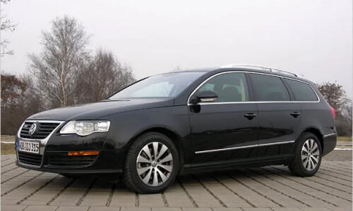 VW Passat Variant BlueMotion #3