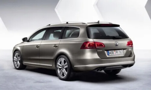 VW Passat Variant BlueMotion #14