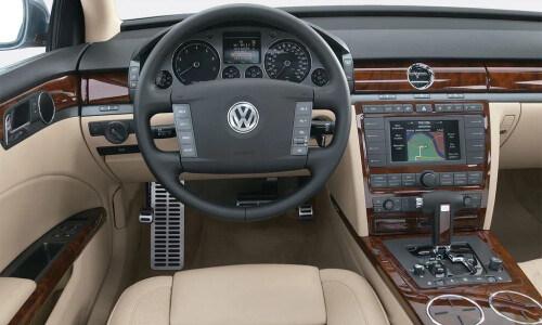 VW Phaeton #4