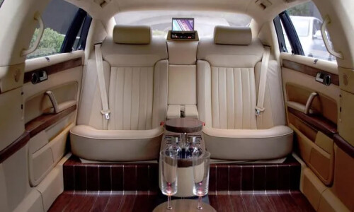 VW Phaeton #10