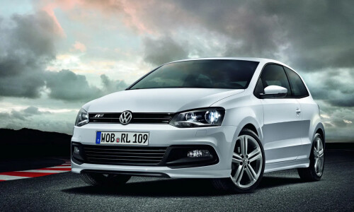 VW Polo R-Line #1