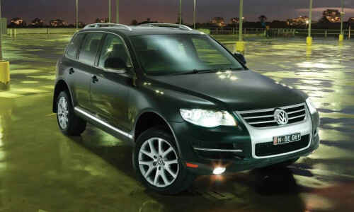 VW Touareg 3.0 TDI #10