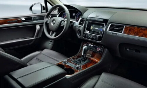 VW Touareg Hybrid #3