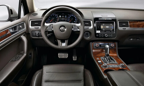 VW Touareg Hybrid #7