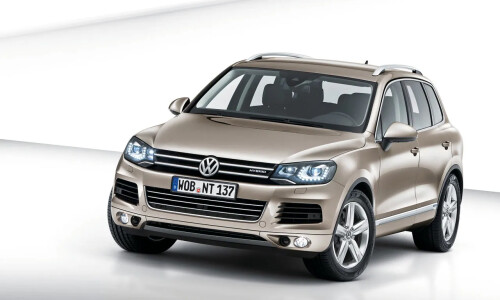 VW Touareg Hybrid #10