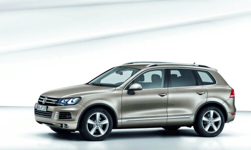 VW Touareg Hybrid #17
