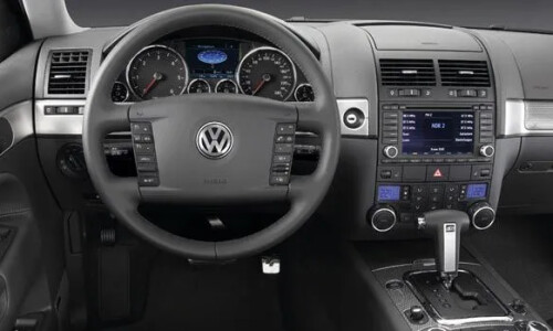 VW Touareg R-Line #14