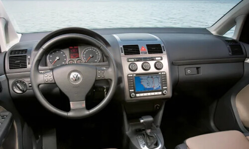 VW Touran #12