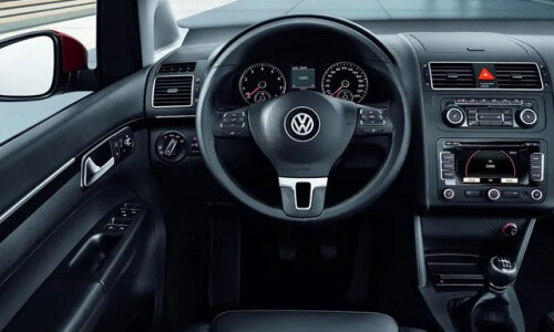 VW Touran Highline TSI #4