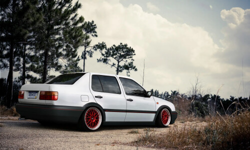 VW Vento #12